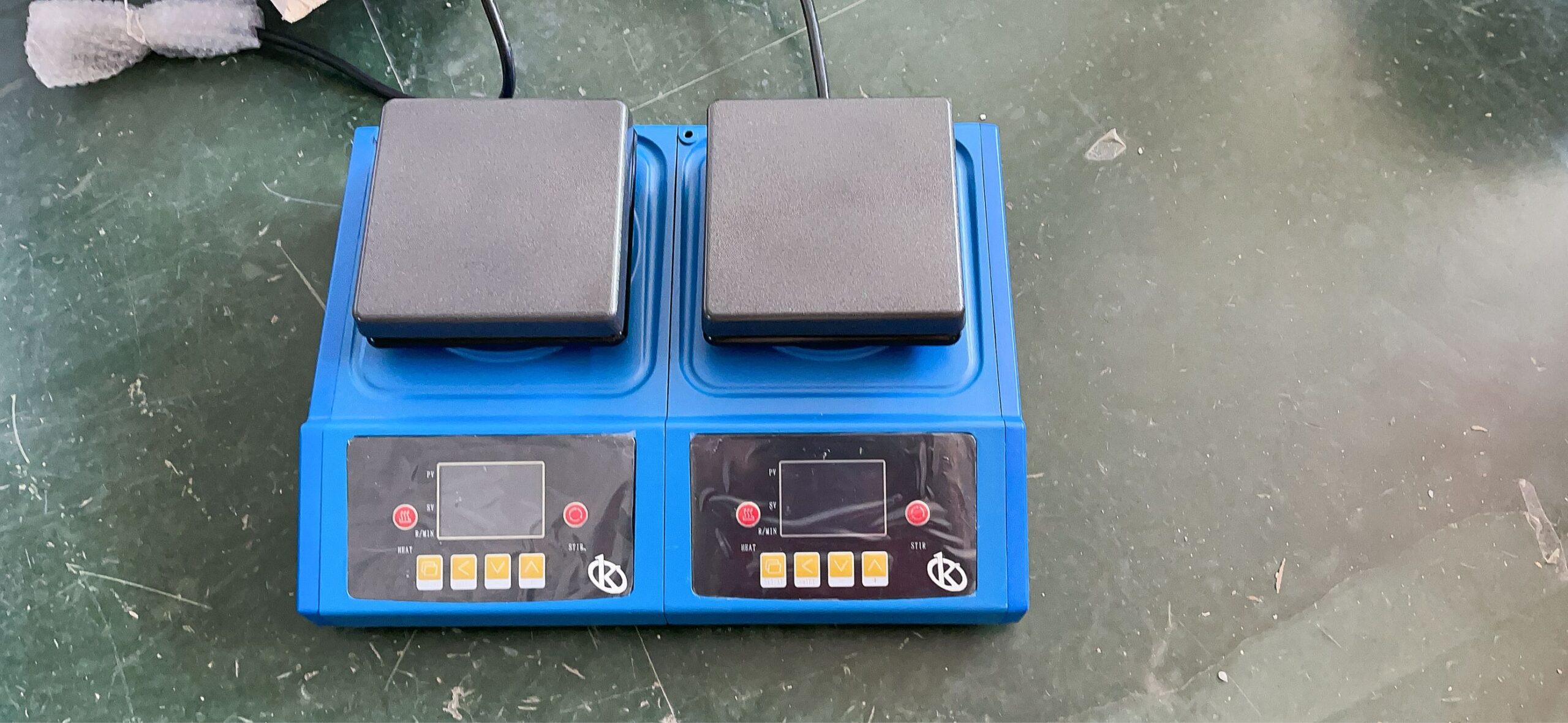Placas de Calentamiento de Laboratorio: Temperatura Estable para Ensayos Clínicos y Químicos